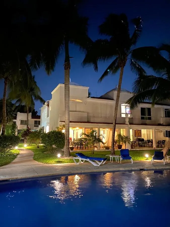 Villa Bella 3Br Wifi Bikes Beach Access (Adults Only) Playa del Carmen Mexico